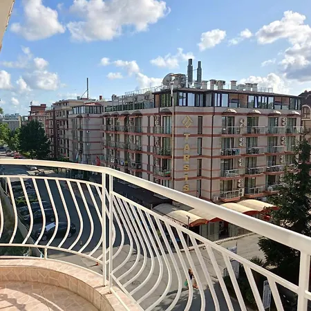 Cunninghamssilver Apartment